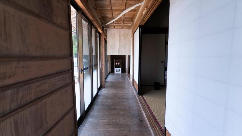 Fotografie z fotogalerie ubytování private accommodation with no meals included 隠岐貸切古民家宿くすぶるハウス v Okinoshimě