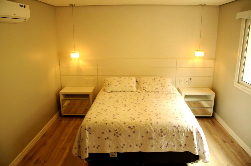  Apto Novo e Moderno no Centro de Gramado