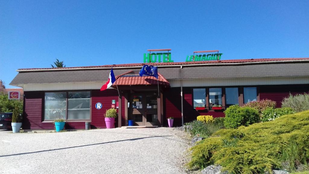 Budova, kde se hotel nachází