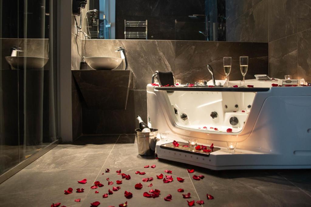 Leo Apartments Old Town, Kraków Updated 2024 Prices