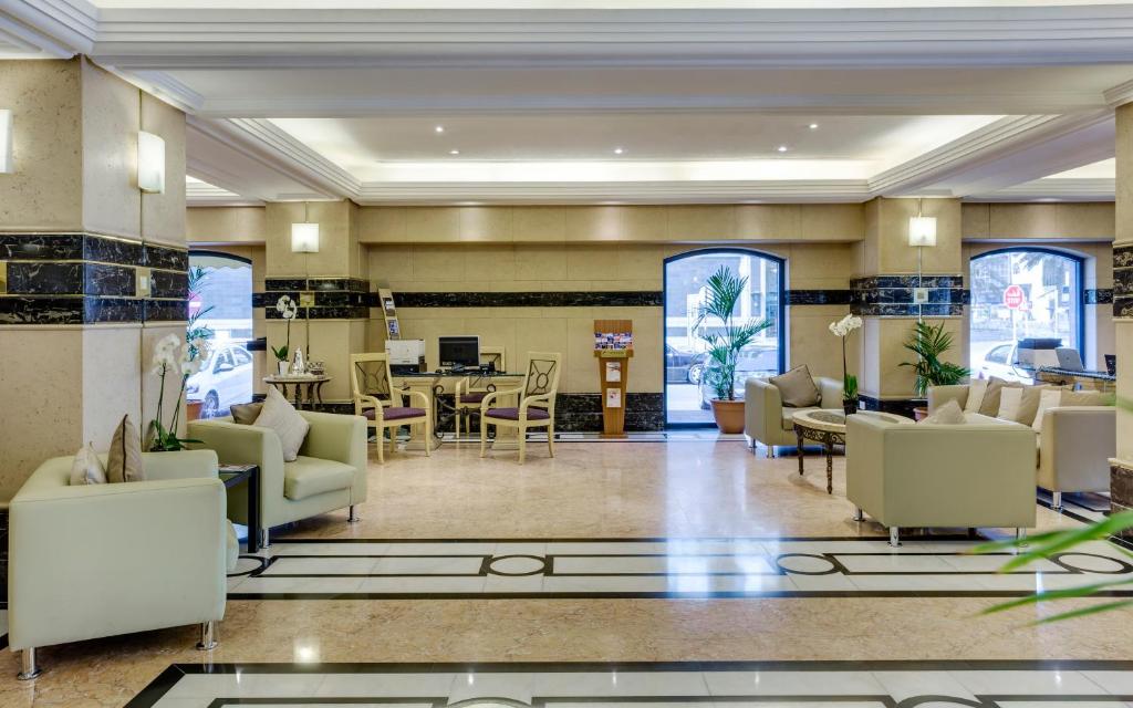 لابی و فضای عمومی Novel Hotel City Center - تصویر ۵
