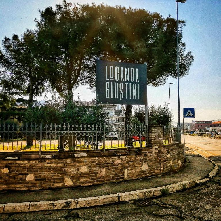 Fotografie z fotogalerie ubytování Locanda Giustini v destinaci Assisi