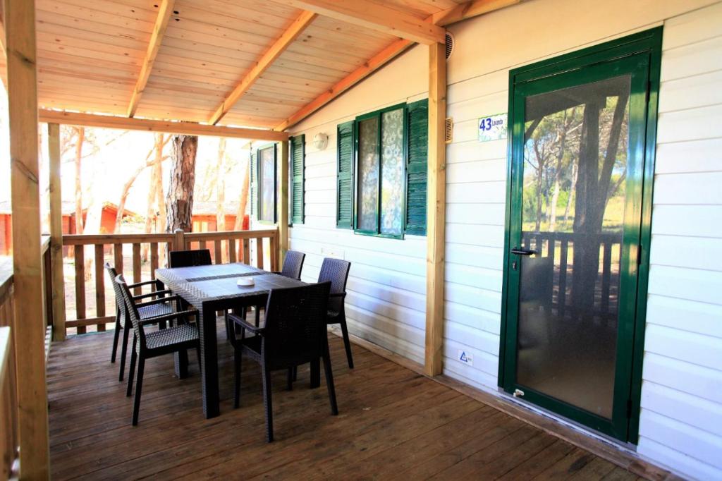 Balkón nebo terasa v ubytování Camping Bella Sardinia
