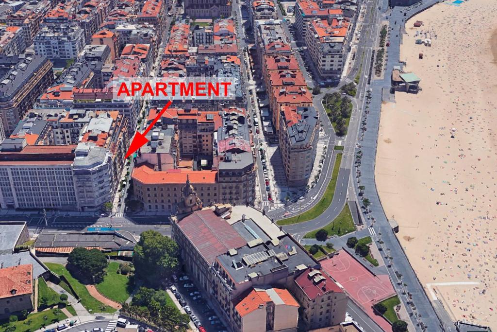 A general view of San Sebastián or a view of the city taken from Az apartmant