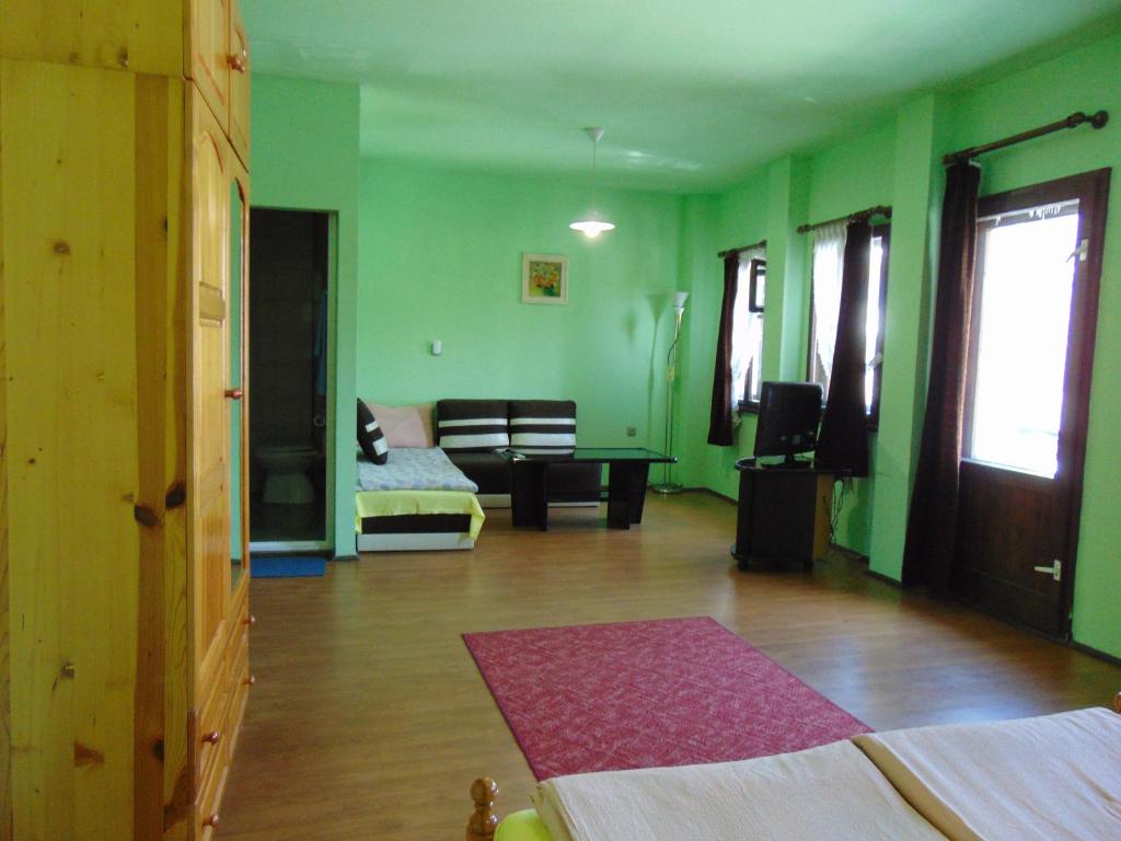 Postel nebo postele na pokoji v ubytování Guest House The House
