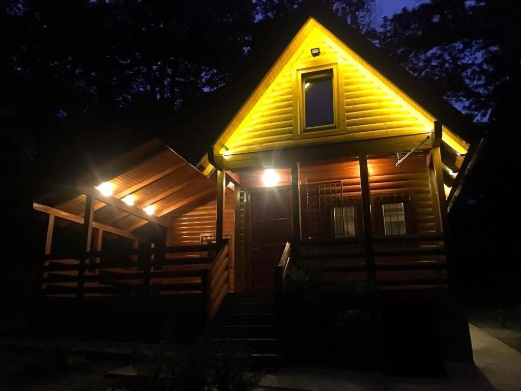 Bangunan di mana terletaknya lodge