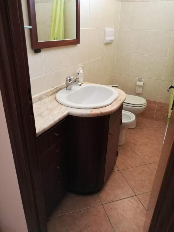 A bathroom at dreams on the sea