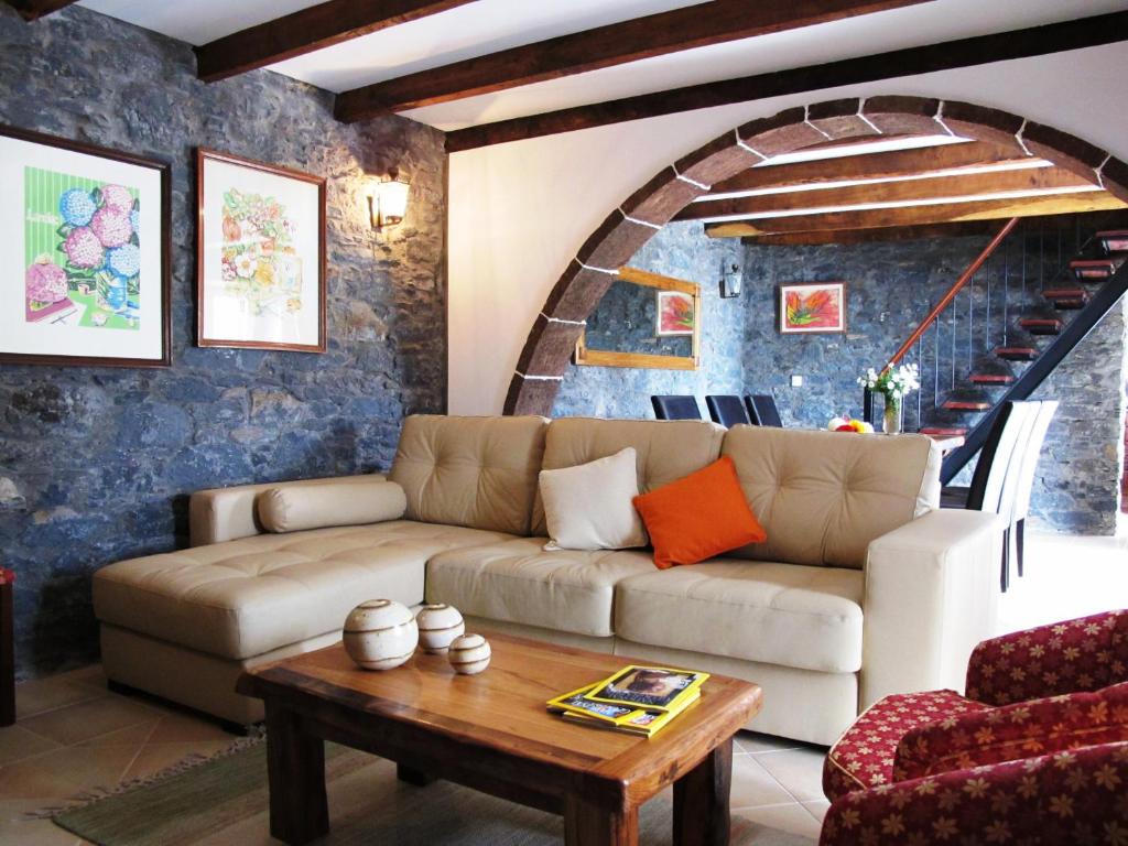 Χώρος καθιστικού στο Casa dos Serrões
