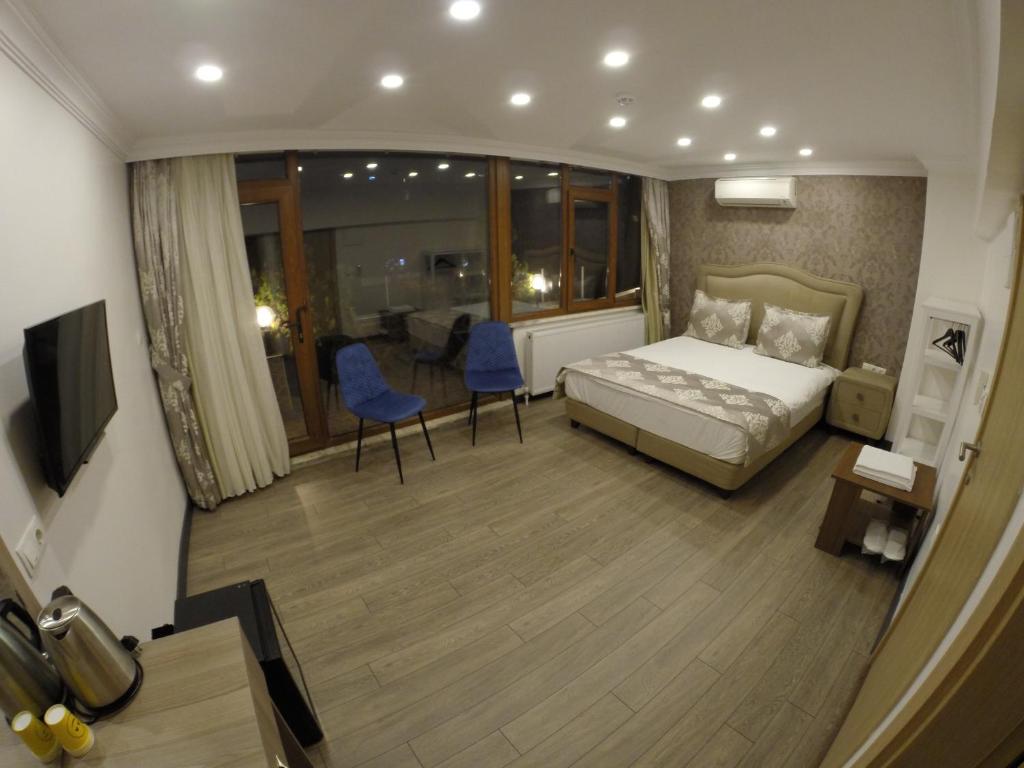 Meydan Suites - Deluxe Double Room With Balcony