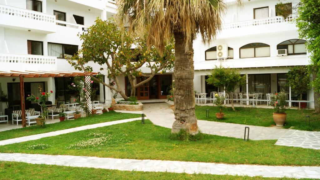Zahrada ubytování Aeolos Bay Tinos
