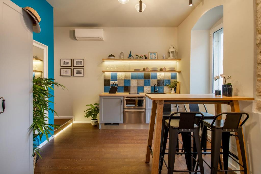 Kuchyň nebo kuchyňský kout v ubytování Luxury Residence Mareta
