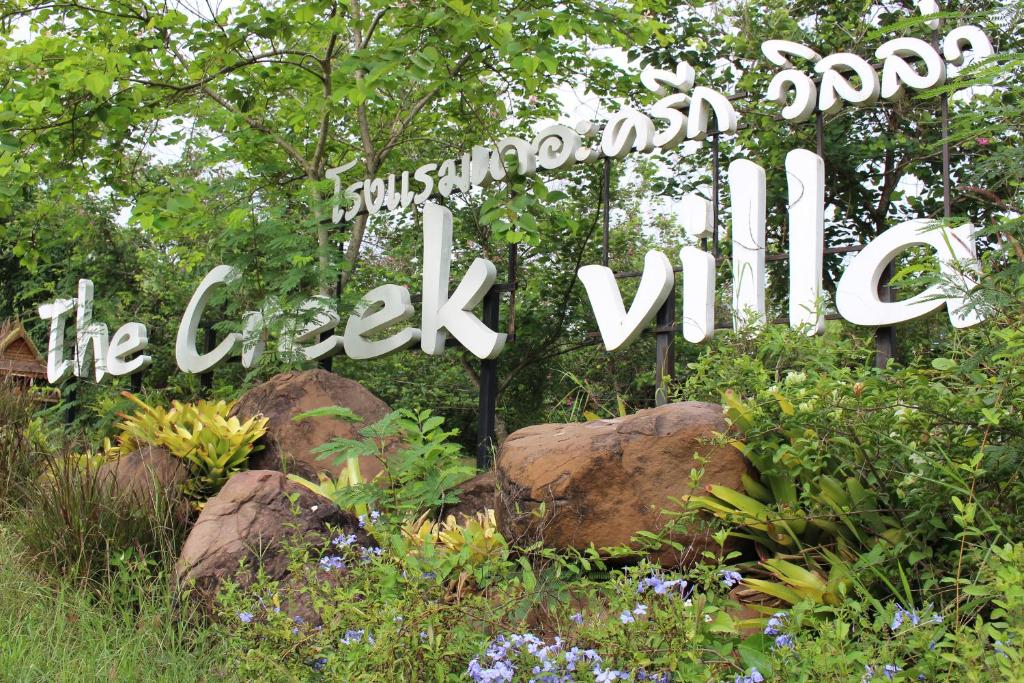 Fotografie z fotogalerie ubytování The Creek Villa v destinaci Loei