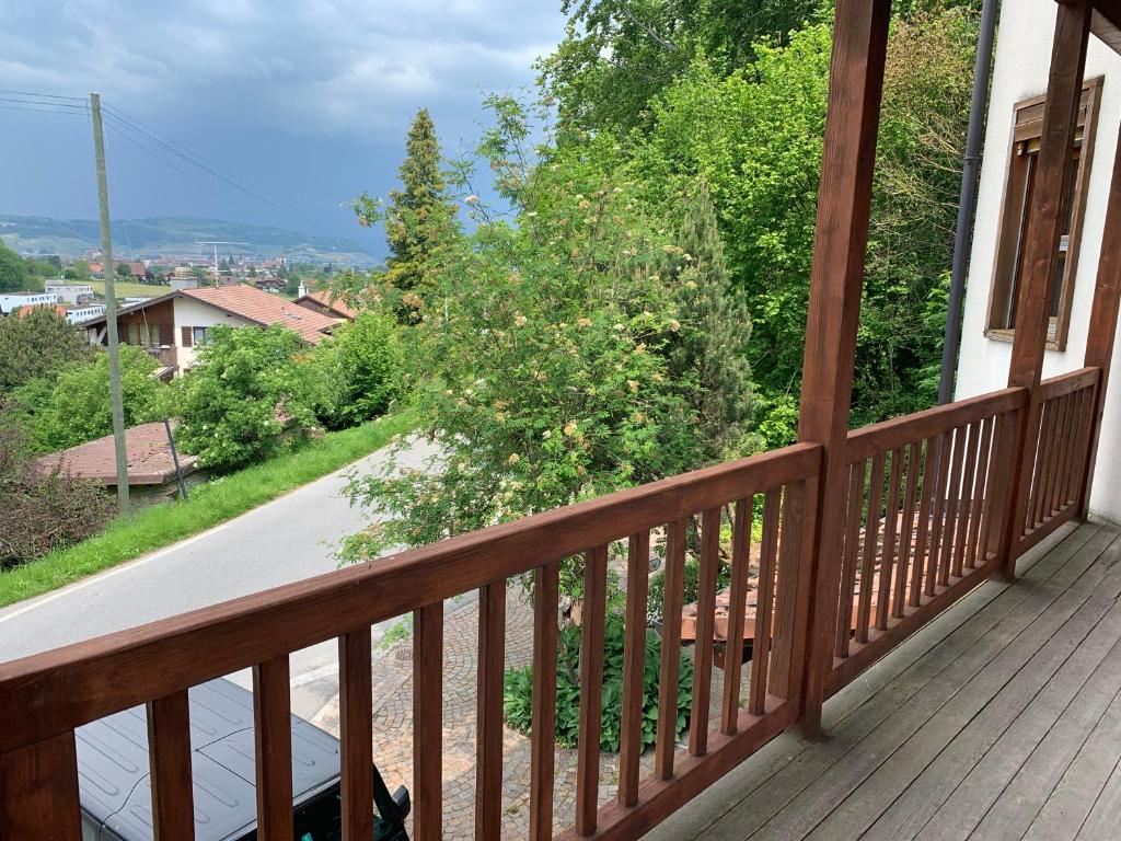 Balcone o terrazza di Bed & Breakfast Region Murtensee