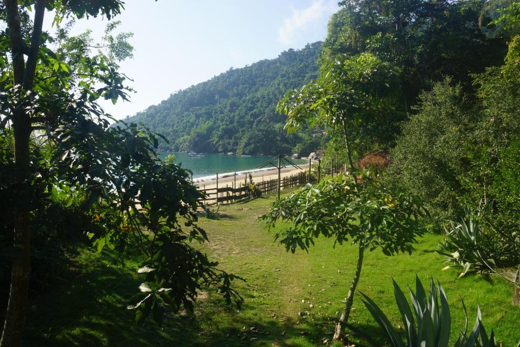  Happy Hammock Eco Beach