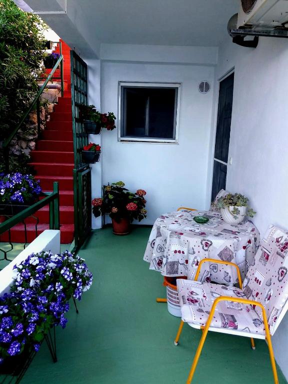 Balkón nebo terasa v ubytování Apartman Kristin