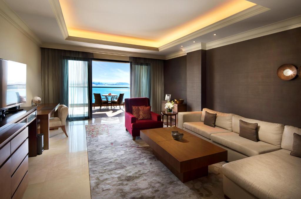 Fairmont The Palm - 