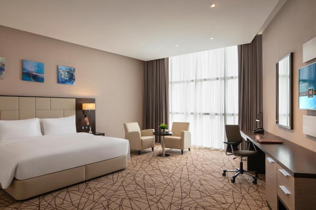 Cristal Amaken Hotel Riyadh - Luxe Tweepersoonskamer Met Balkon