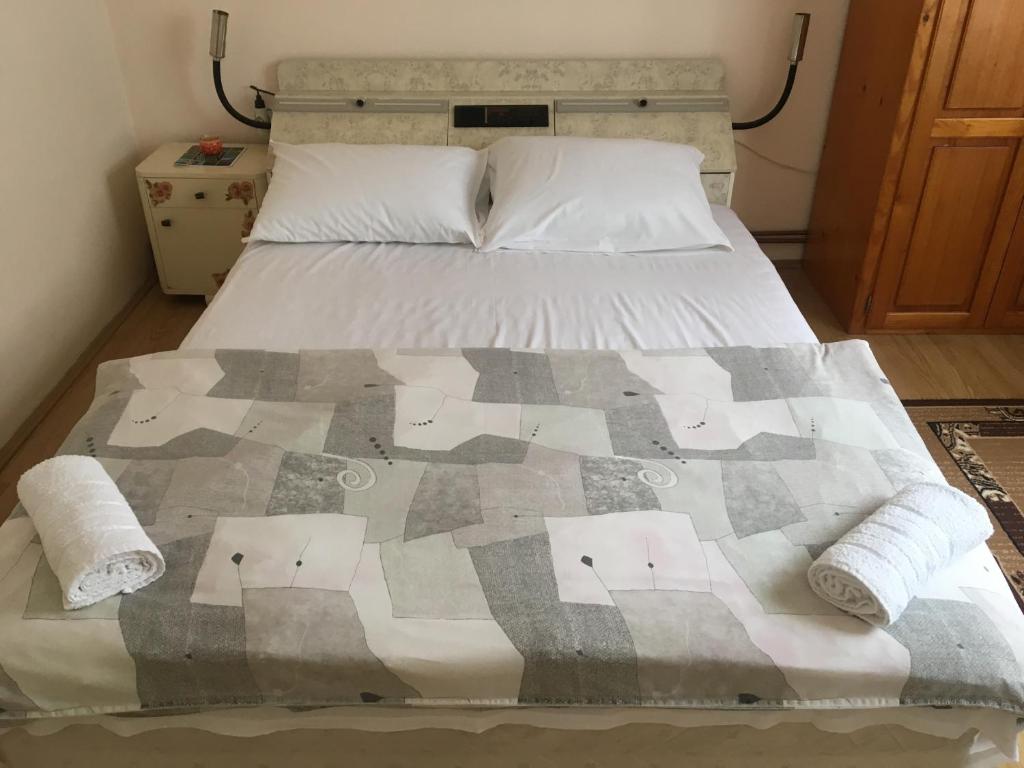 Postel nebo postele na pokoji v ubytování Zvezdica