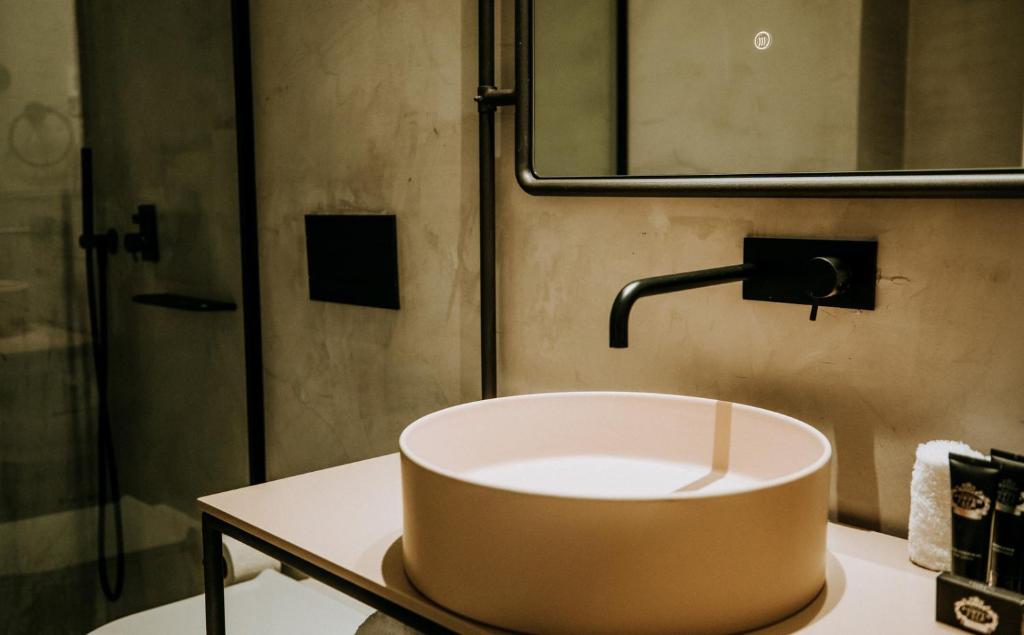 Exmo Hotel by Olivia - 14