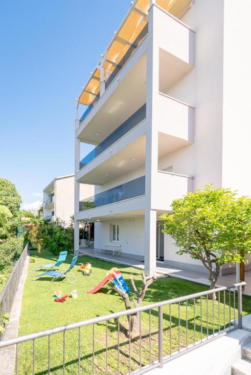 Zahrada ubytování Apartments Mimac