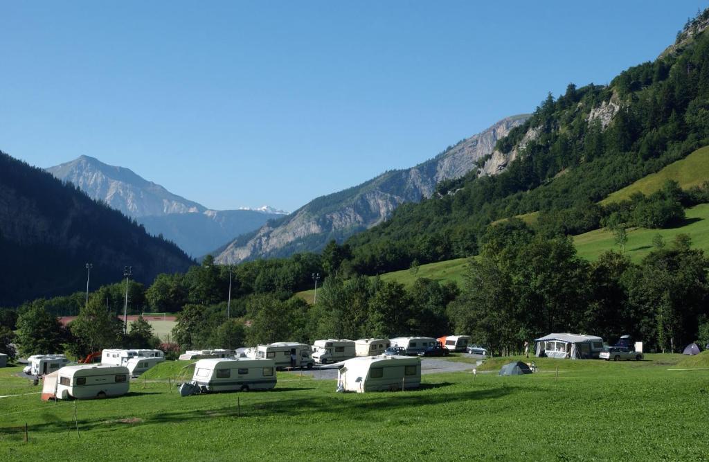 Paesaggio naturale nelle vicinanze del campeggio