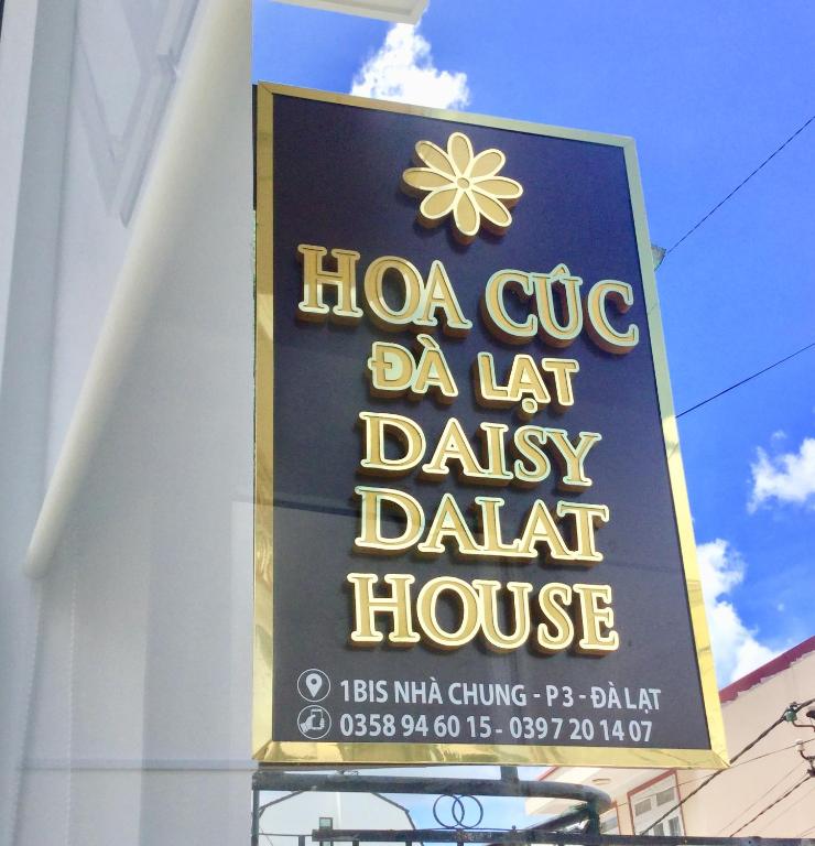 Certifikát, hodnocení, plakát nebo jiný dokument vystavený v ubytování Daisy Dalat House