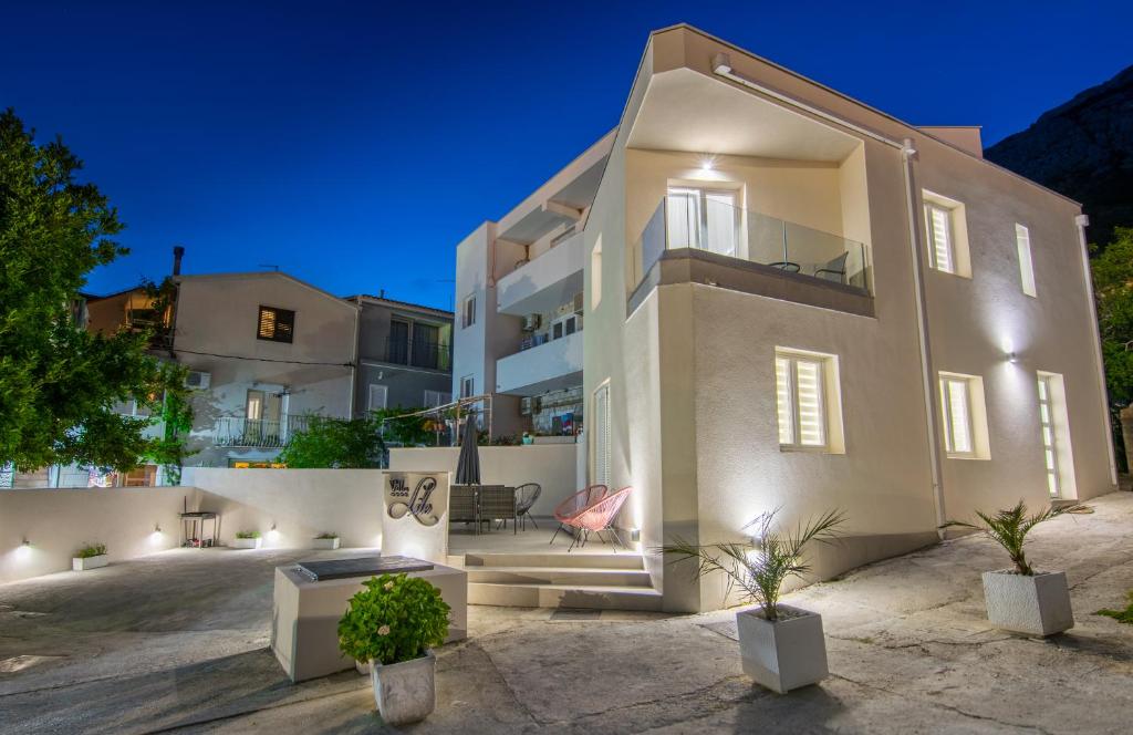 Villa Lile - отзывы и видео