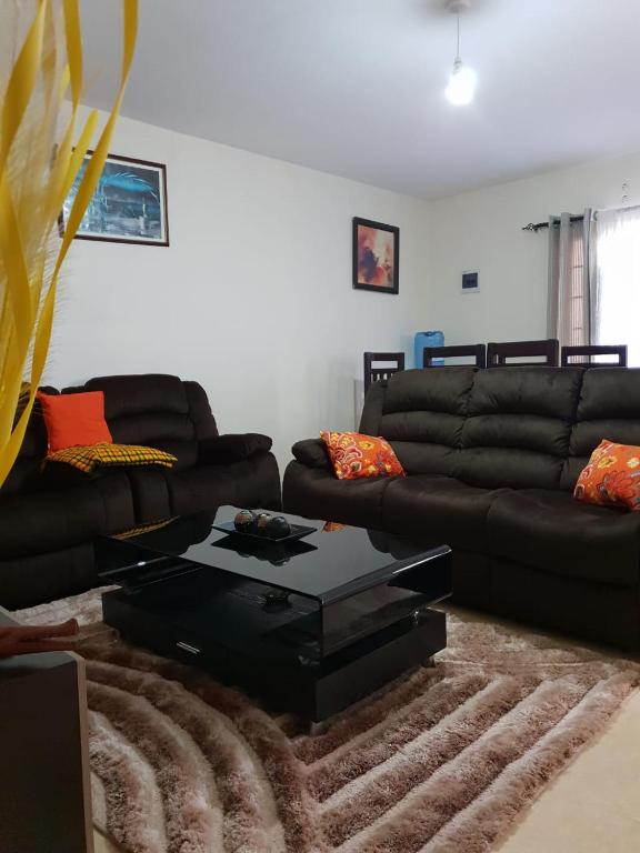 Cheap Sofa Sets In Eldoret Baci Living Room