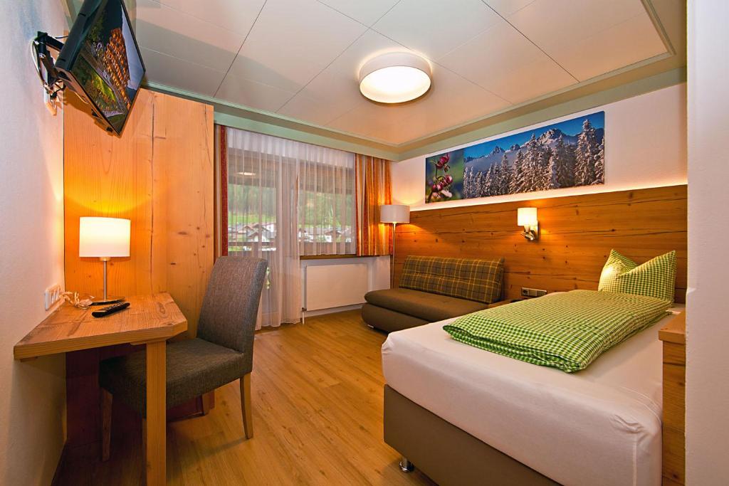 Landhotel Rauchenwalderhof - 2