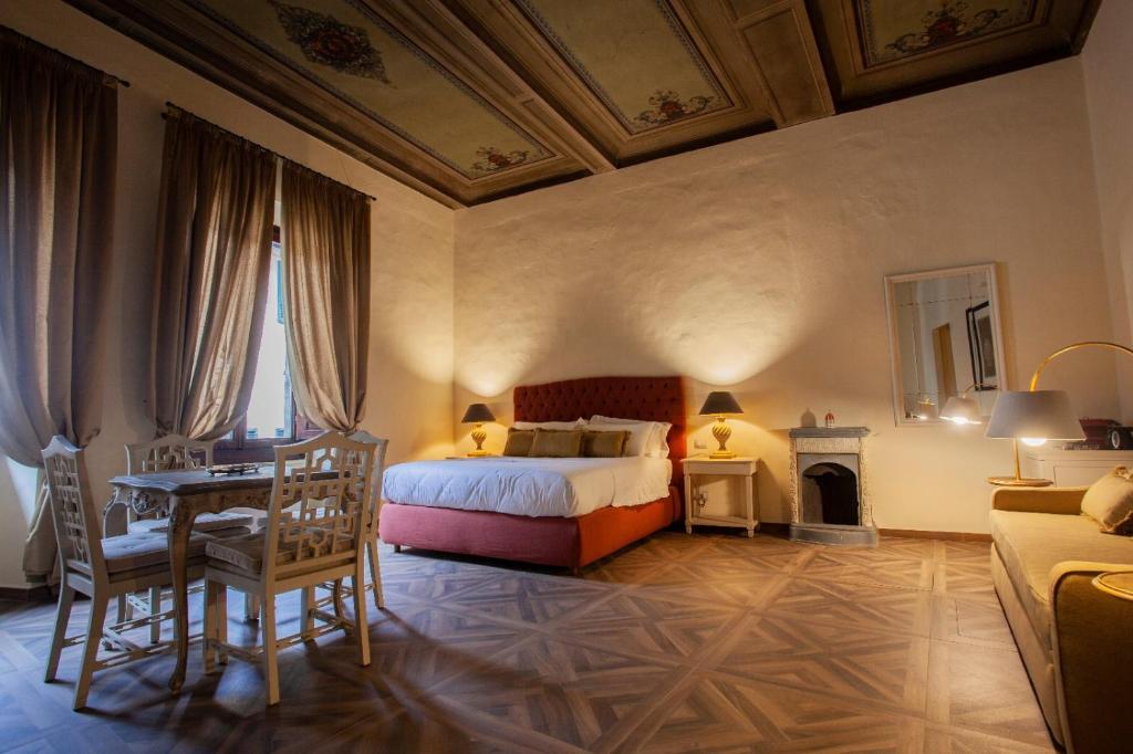 Palazzo Martellini Residenza d'epoca - Resim 8