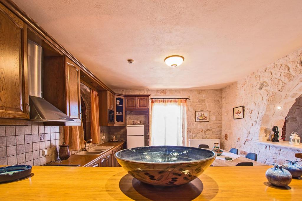 Kép The Vivian - Luxury Stone Villa szállásáról Ájosz Nikólaoszban a galériában