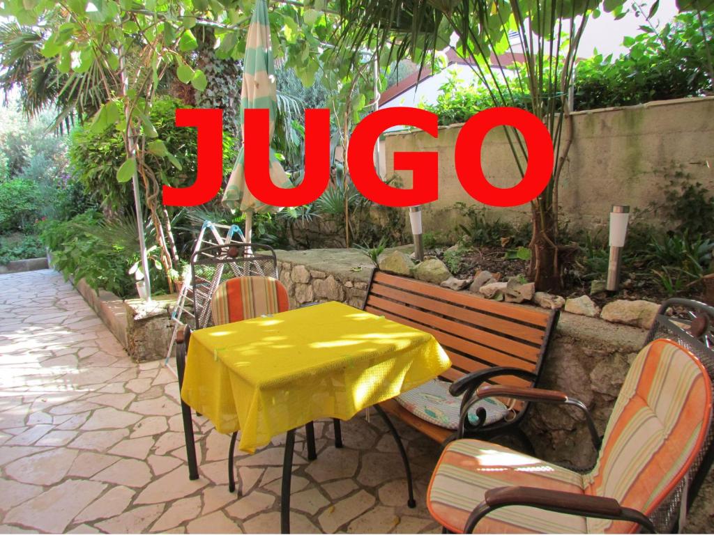 Fotografie z fotogalerie ubytování Apartments Bura & Jugo, Cres, without stress v destinaci Cres