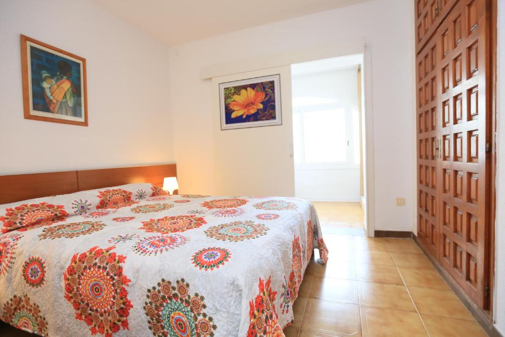 Kép Casa Cordoba - ONLY FAMILIES szállásáról Cambrilsban a galériában