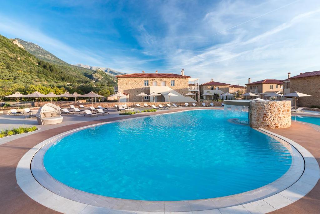 Bazén v ubytování Kyniska Palace Conference & Spa nebo v jeho okolí