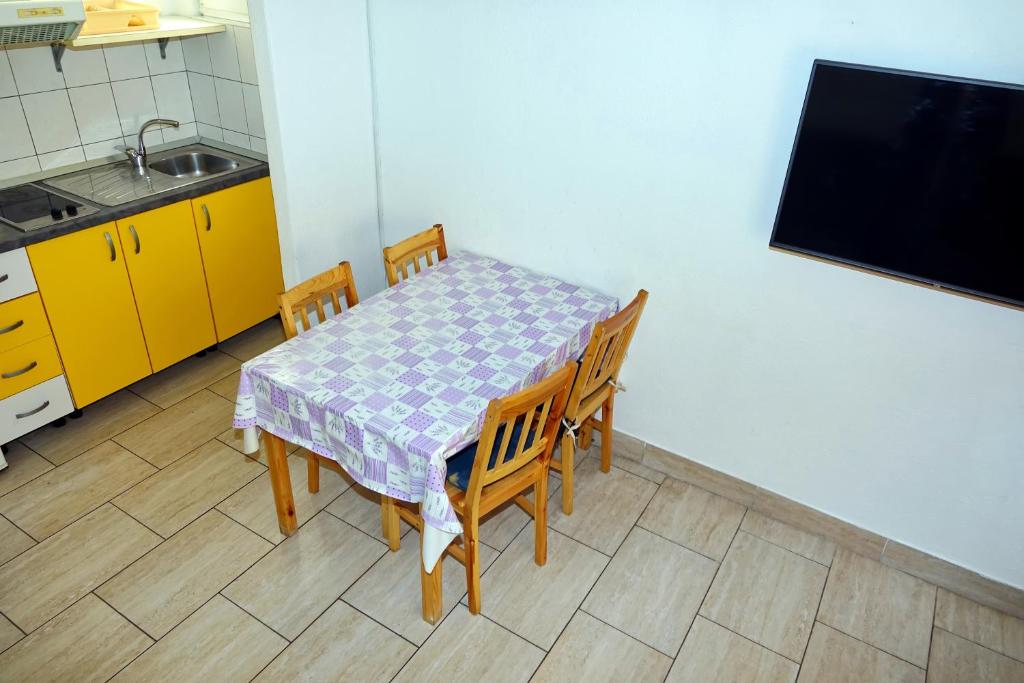 Kuchyň nebo kuchyňský kout v ubytování Lux Dalmatia I & R