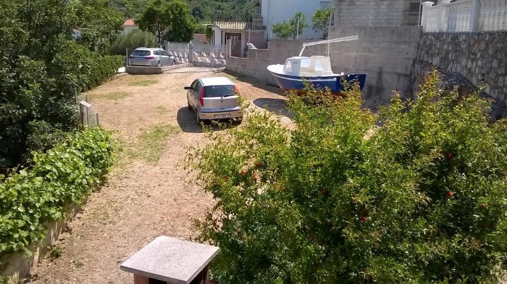 Příroda nedaleko apartmánu