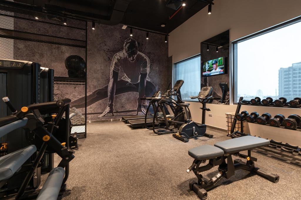 Fitness centrum a/nebo fitness zařízení v ubytování Studio One Hotel