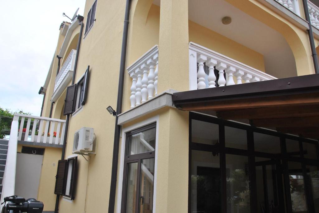 Balkón alebo terasa v ubytovaní Apartments Villa Macola