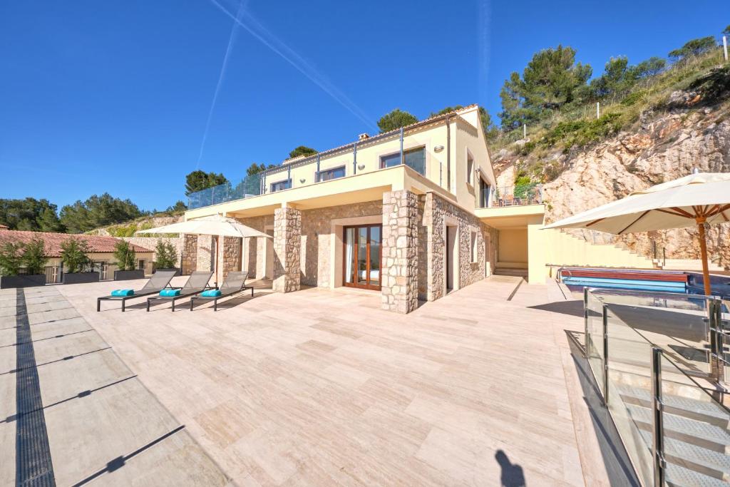Villa Diamond by Cap Vermell Estate, Canyamel – Updated 2023 ...