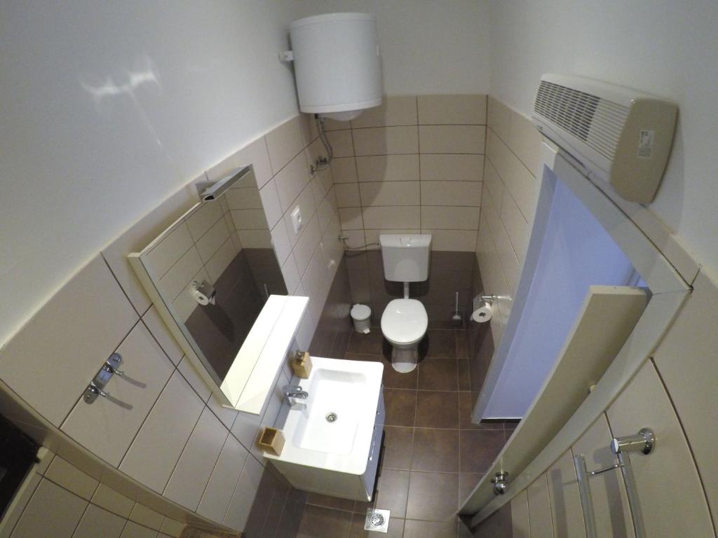 Łazienka w obiekcie Rooms Gero