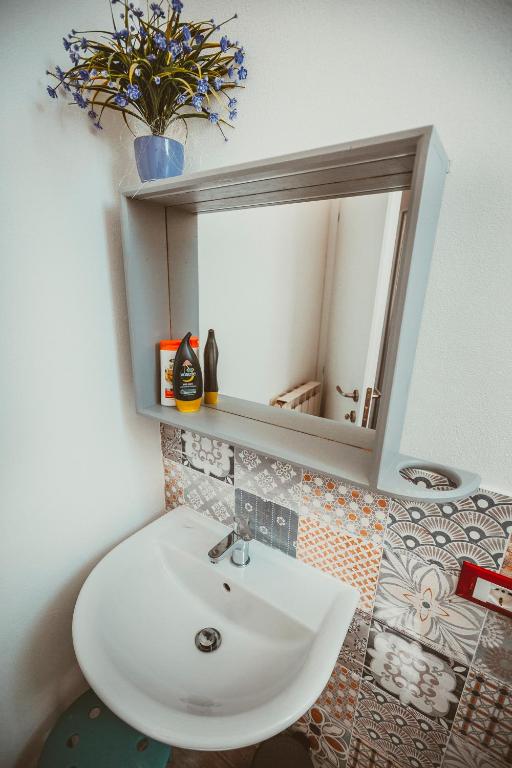 Koupelna v ubytování Luigino B&B