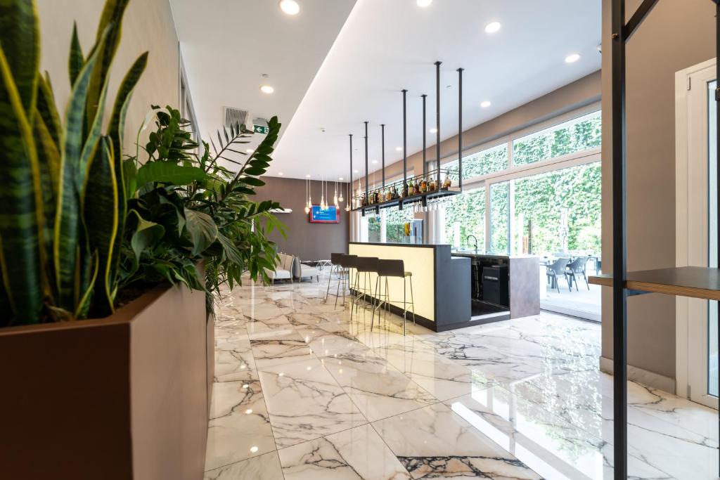 Hotel Milano Castello - Resim 7