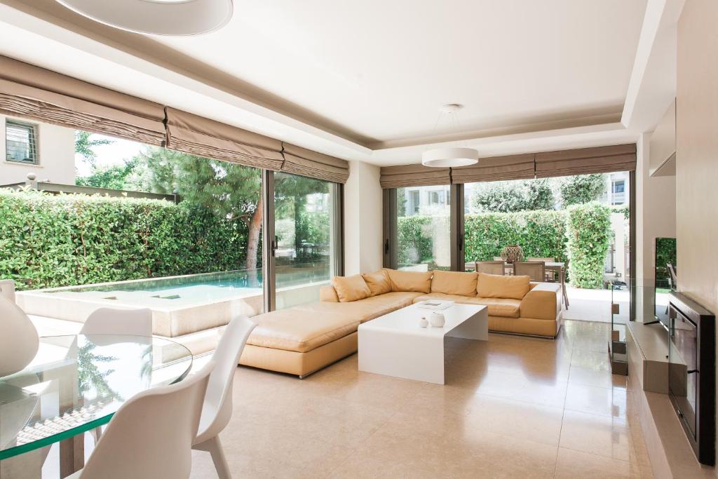 Posedenie v ubytovaní Elaia Luxury Apartments Glyfada