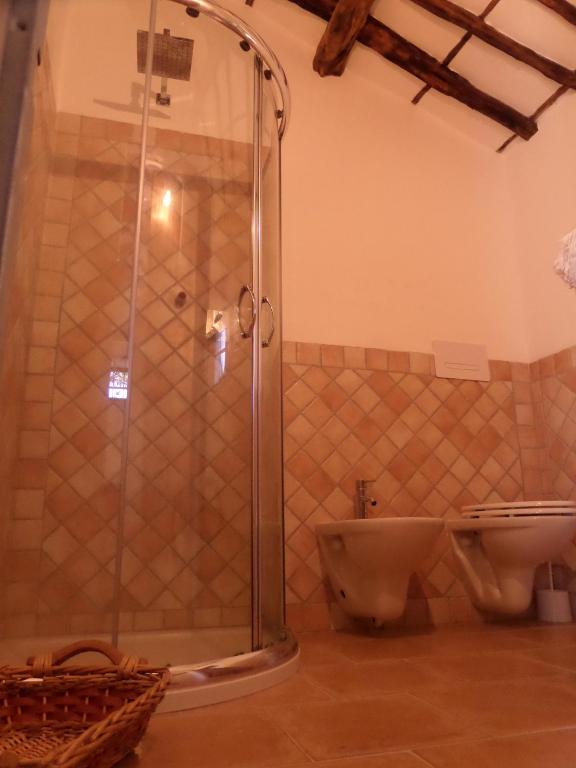 Koupelna v ubytování Agriturismo Sa Mendhula