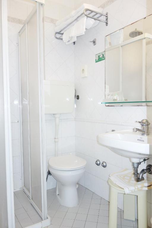 Koupelna v ubytování Hotel Tridentum
