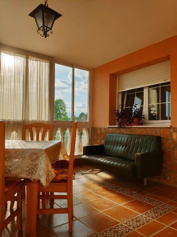 Villa CiTe- jardines/BBQ/terrazas/ para familias, Teruel ...
