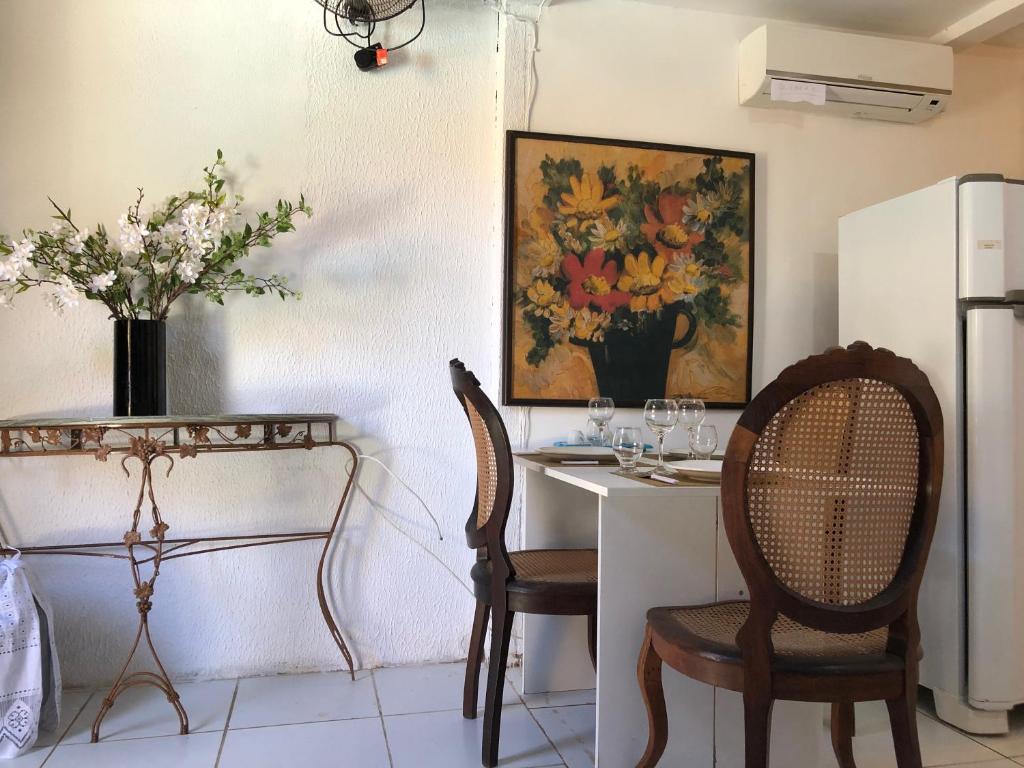  Condomínio com Apartamentos a Beira Mar