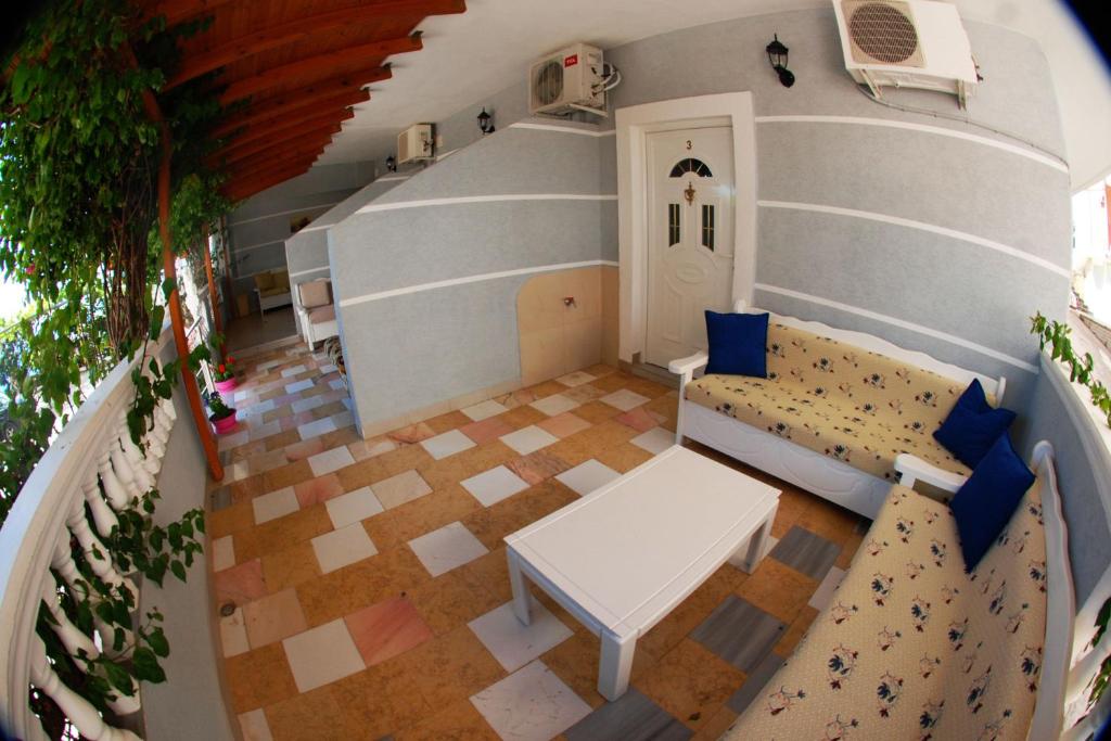 Prostor za sedenje u objektu Hotel Vila Alvin & Apartments