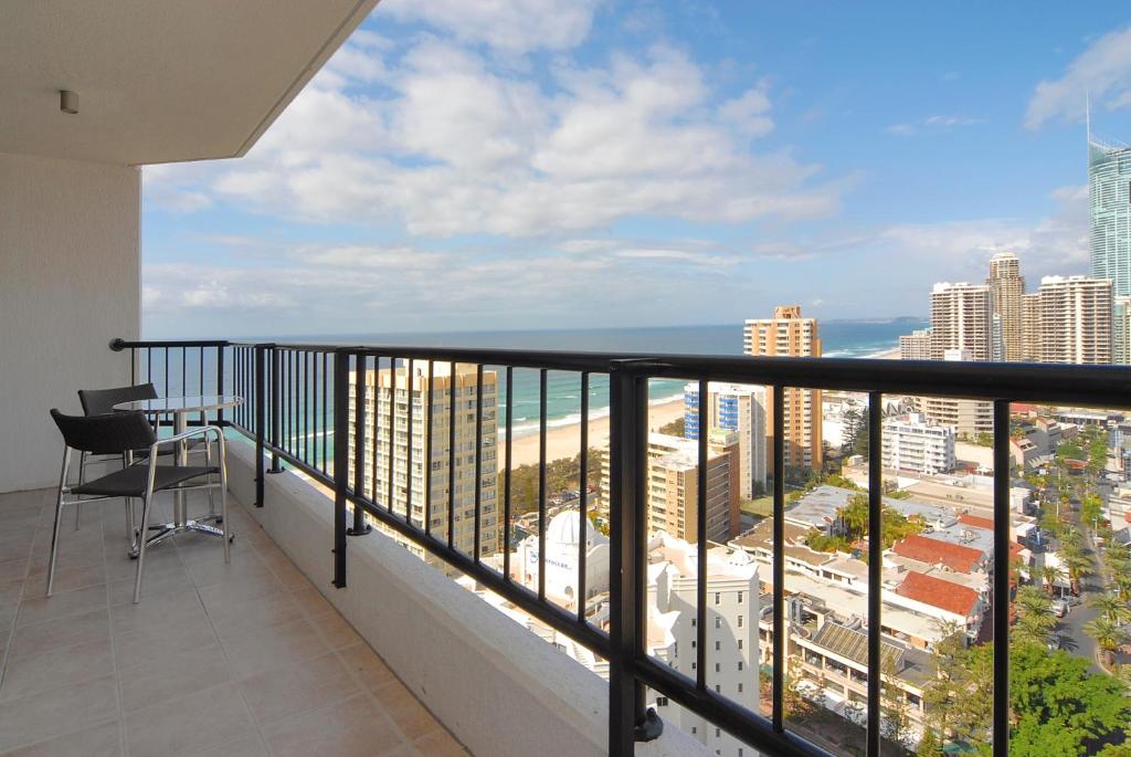 Mantra on View Hotel - King Room With Ocean View