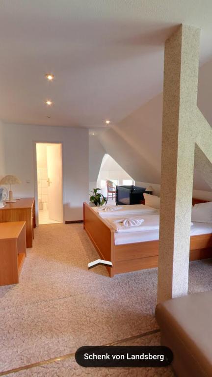 Hotel & Restaurant Schenk von Landsberg - Habitación Familiar